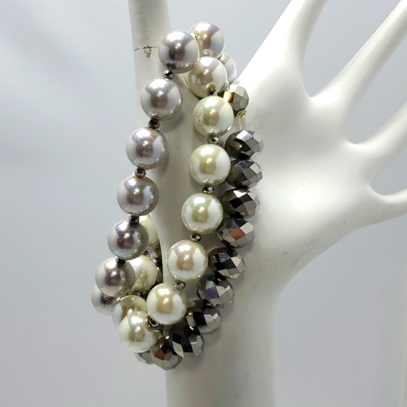 Ali khan 3pc glass pearl stretch bracelet ,gray,black,pearl with rhinestone - Picture 2 of 4